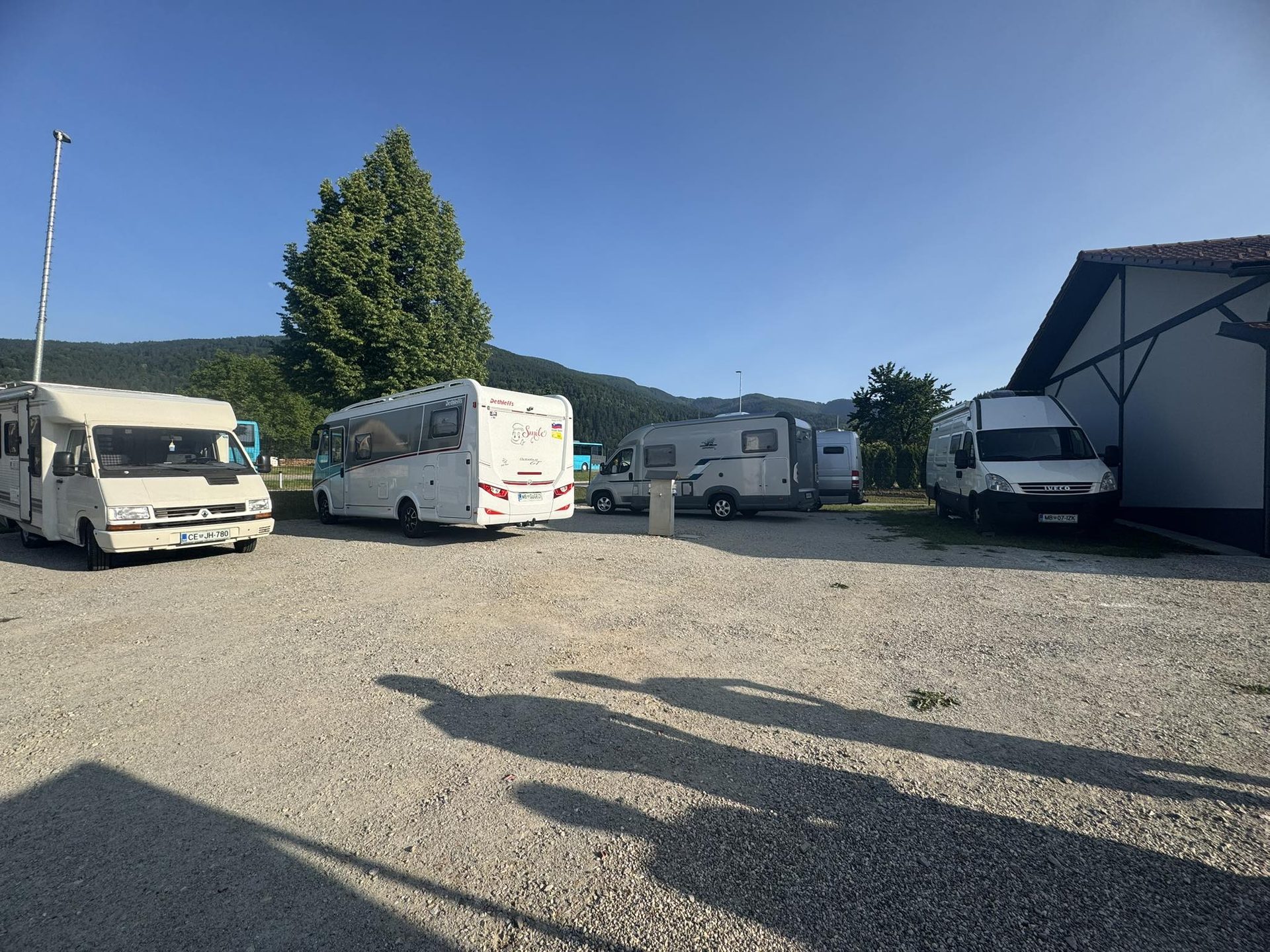 Parkirna mesta za avtodome v kampu Camping Stop